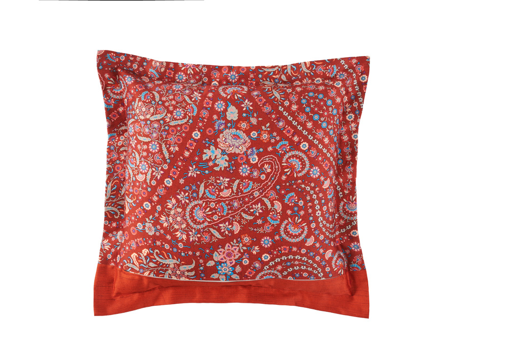 Bassetti Foulard Arredo Piazza Di Spagna R1 | Copridivano O Copriletto In Cotone 100% | 180x270 Cm Rosso