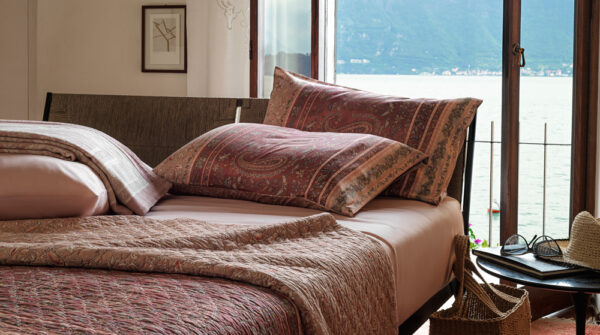 bassetti-tagesdecke-como-41-stimmung Como Bassetti Tagesdecke 41 - Nahaufnahme